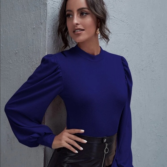 Top - Picture 2 of 3